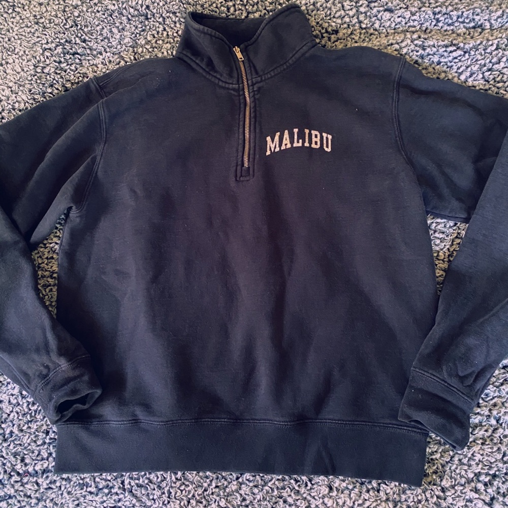 Brandy Melville Malibu Top